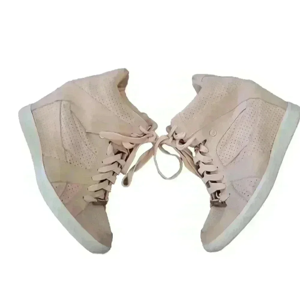 Coach Women's Pale Pink Alexis Suede Hidden Wedge Sneaker  9